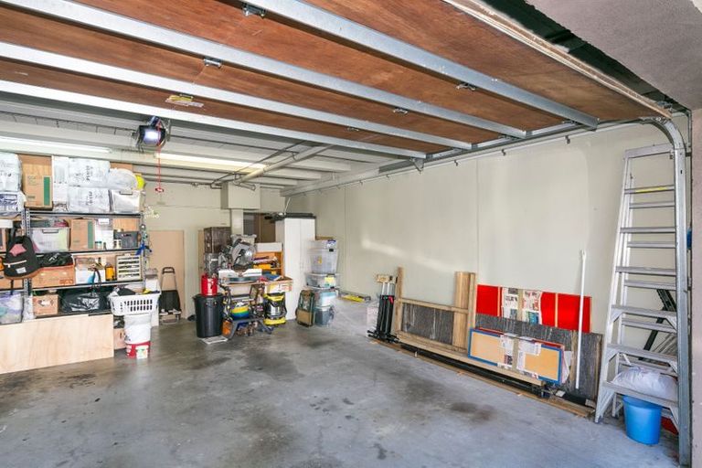 Photo of property in Mendosa Terraces Apartments, 31/9 Ebor Street, Te Aro, Wellington, 6011