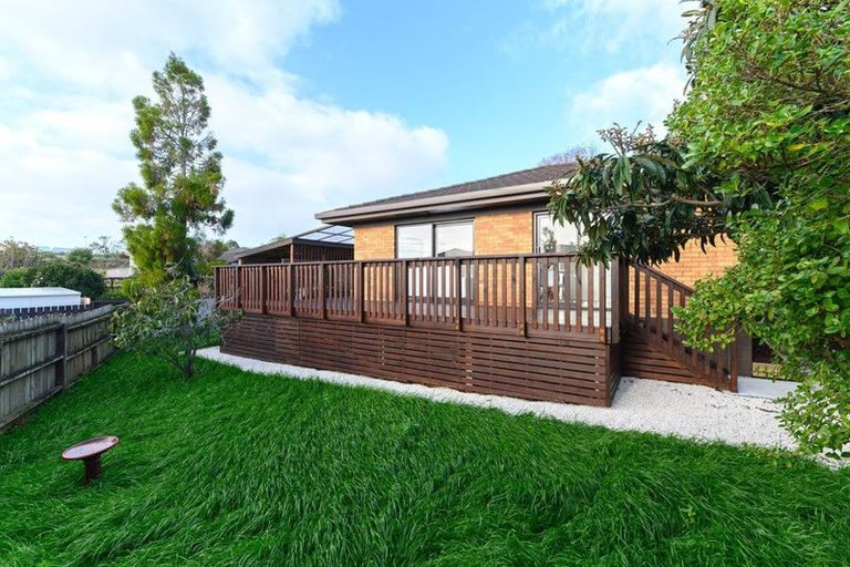 Photo of property in 1/40 Matuhi Rise, Henderson, Auckland, 0612