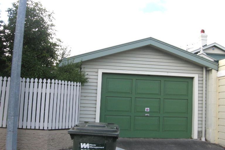 Photo of property in 18 Bloomfield Terrace, Hutt Central, Lower Hutt, 5010