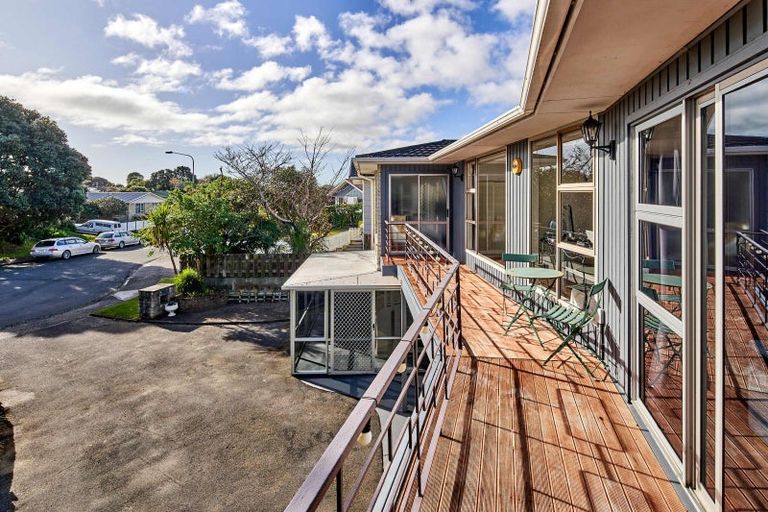 Photo of property in 53 Teoti Street, Paraparaumu Beach, Paraparaumu, 5032