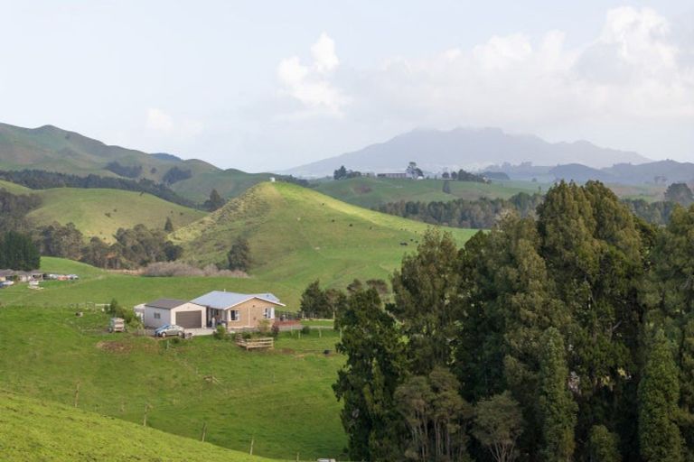 Photo of property in 49b Mangakino Road, Raglan, 3295