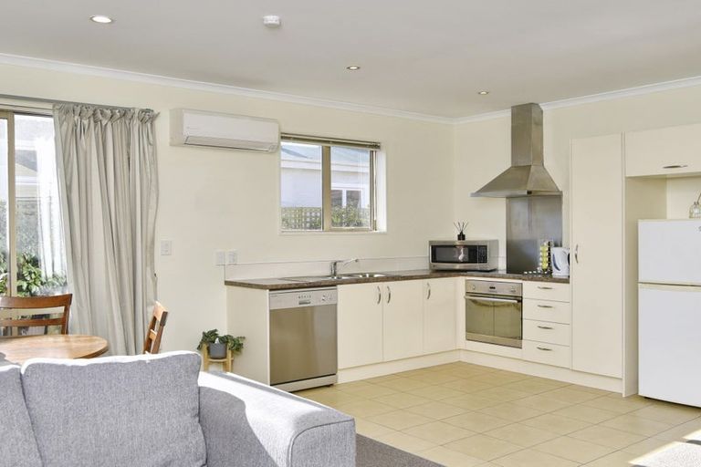 Photo of property in 3/164 North Parade, Richmond, Christchurch, 8013