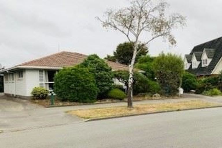 Photo of property in 1/4 Gothic Place, Ilam, Christchurch, 8041