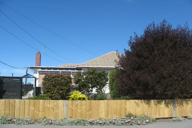Photo of property in 1/62 Bassett Street, Burwood, Christchurch, 8083