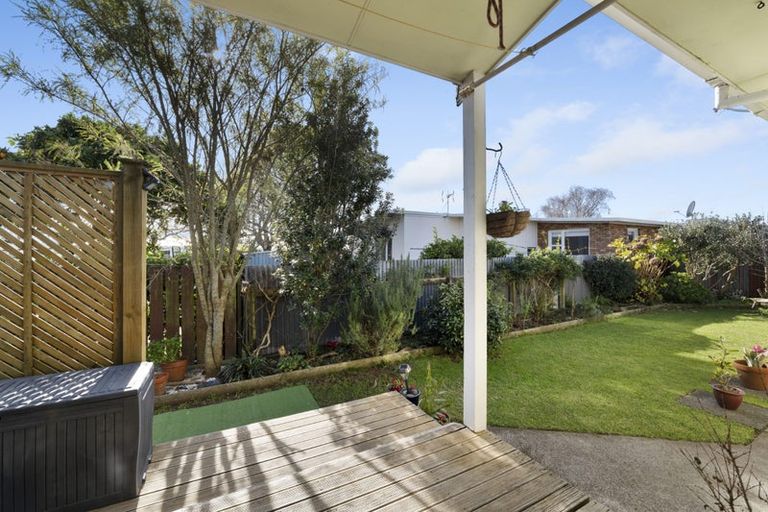 Photo of property in 1/7 Rawhiti Street, Vogeltown, New Plymouth, 4310