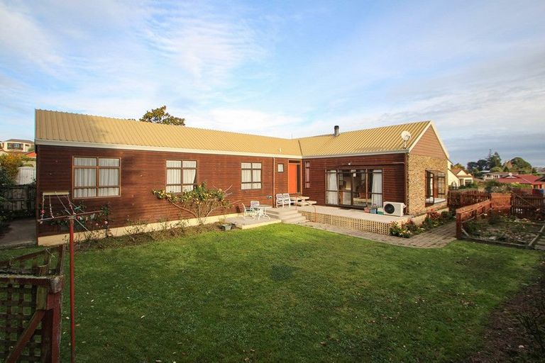Photo of property in 33 Leven Street, South Hill, Oamaru, 9400