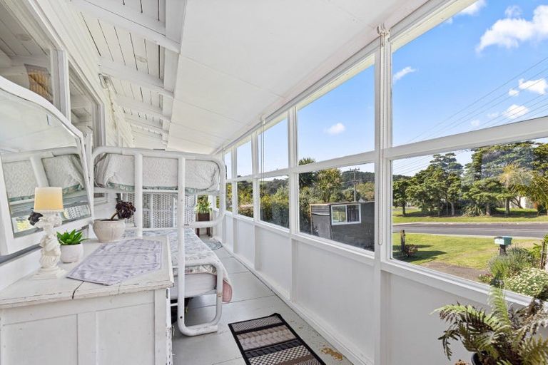 Photo of property in 4 Seatoun Avenue, Leigh, Warkworth, 0985