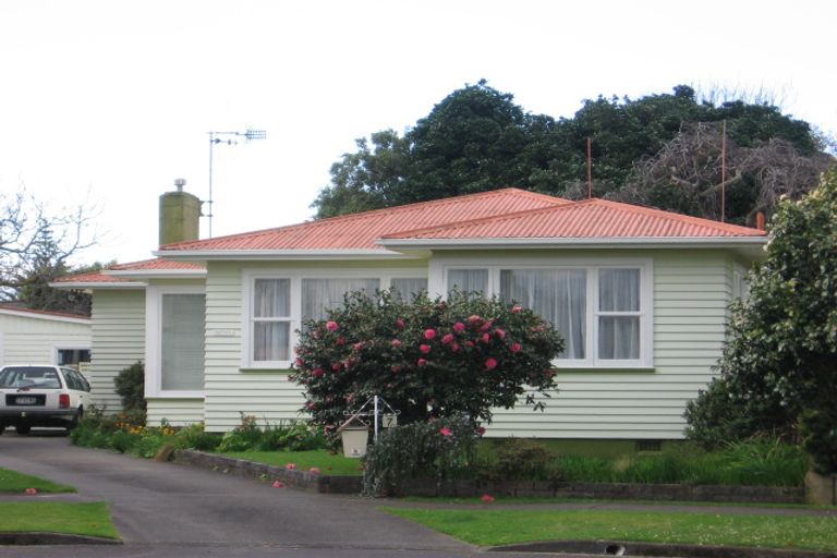 Photo of property in 7 Mcdonald Place, Awapuni, Palmerston North, 4412
