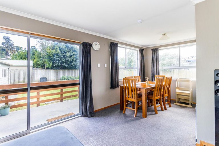 Photo of property in 24 Paul Street, Waimate, 7924