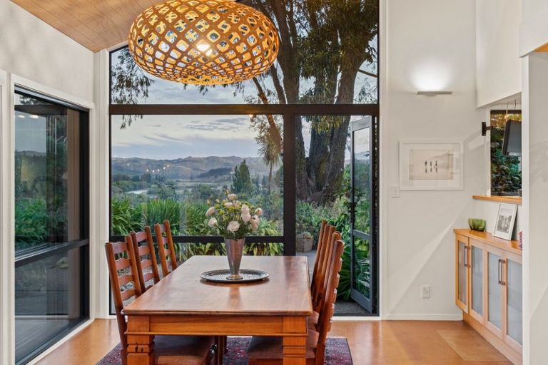 Photo of property in 35 Waimarama Road, Havelock North, 4294