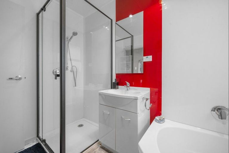 Photo of property in 28 Kingsford Street, Bell Block, New Plymouth, 4312