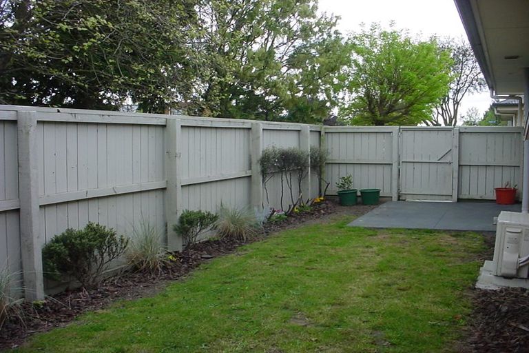 Photo of property in 40 Thackeray Place, Waltham, Christchurch, 8023