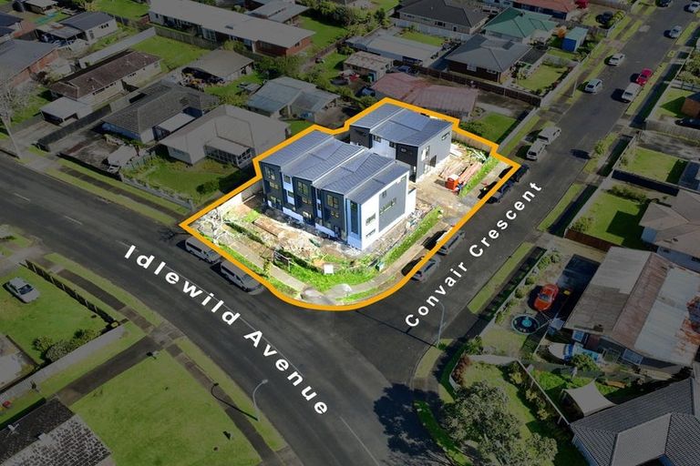 Photo of property in 2d Convair Crescent, Mangere, Auckland, 2022
