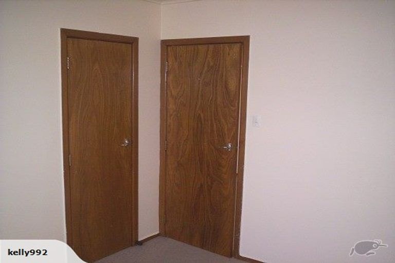 Photo of property in 26 Eastglen Road, Glen Eden, Auckland, 0602