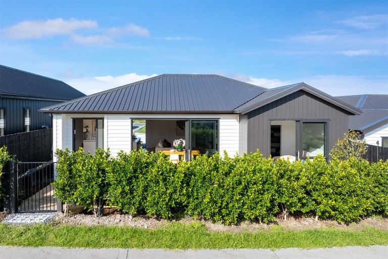 Photo of property in 25 Puhinui Avenue, Warkworth, 0981