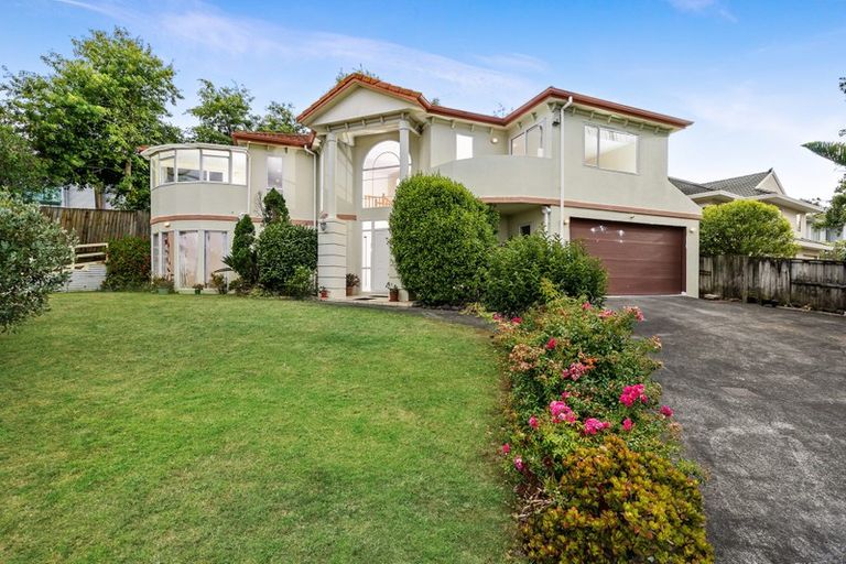Photo of property in 46 Bronzewing Terrace, Unsworth Heights, Auckland, 0632