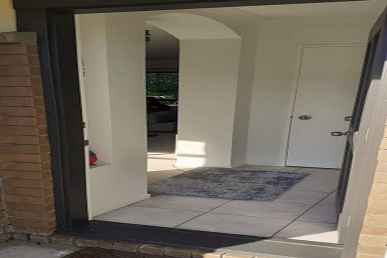 Photo of property in 4a Snave Place, East Tamaki, Auckland, 2013