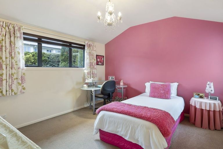 Photo of property in 6 Gowan Close, Shiel Hill, Dunedin, 9013