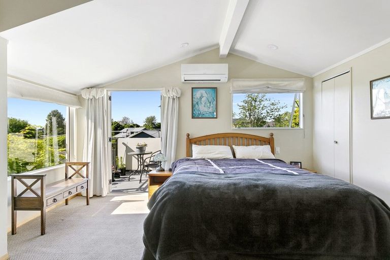 Photo of property in 31 Chesham Avenue, Waipahihi, Taupo, 3330