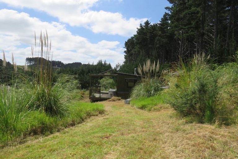 Photo of property in 609a Bickerstaffe Road, Maungaturoto, 0587