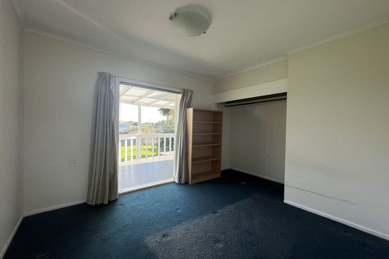 Photo of property in 37 Beaumonts Way, Manurewa, Auckland, 2102