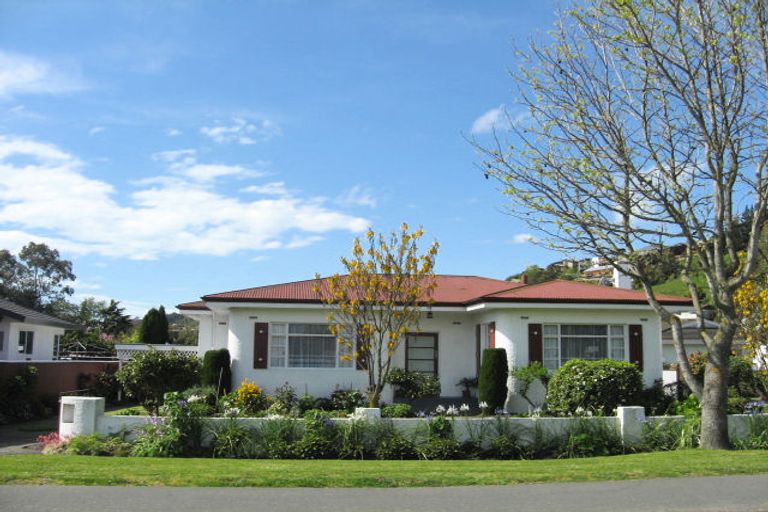 Photo of property in 3 Arapiki Road, Stoke, Nelson, 7011