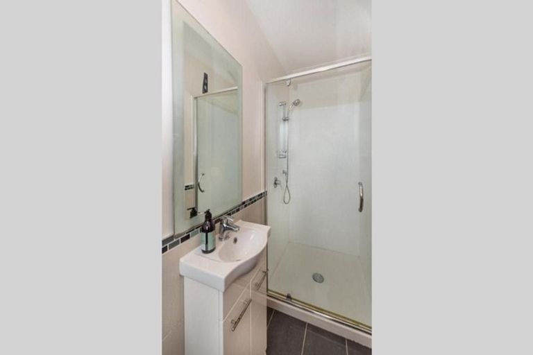 Photo of property in 9b Cosgrave Road, Papakura, 2110