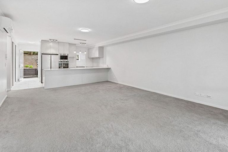 Photo of property in 29 Landmark Terrace, Orewa, 0931