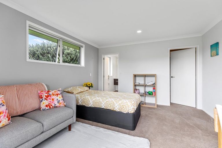 Photo of property in 35 Teal Place, Pyes Pa, Tauranga, 3112