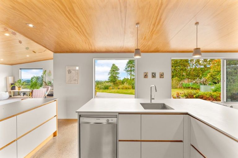 Photo of property in 664 Upper Pitone Road, Pitone, New Plymouth, 4374