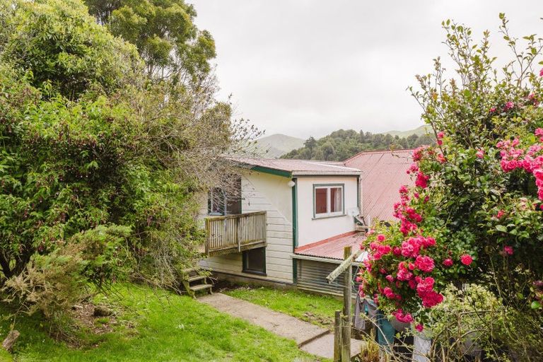 Photo of property in 2649 Pahiatua Pongaroa Road, Makuri, Pahiatua, 4989