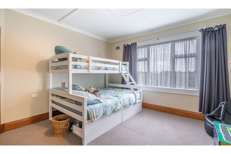 Photo of property in 15 Thornbury Waimatuku Road, Waimatuku, Riverton, 9883