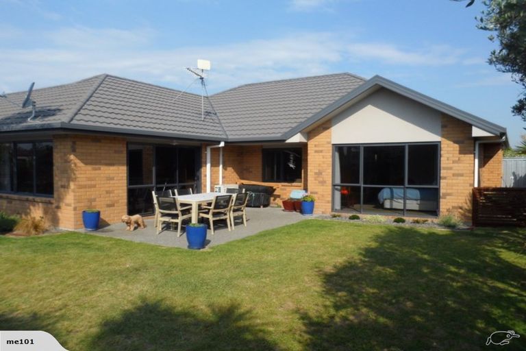 Photo of property in 20 Nautilus Drive, Papamoa Beach, Papamoa, 3118