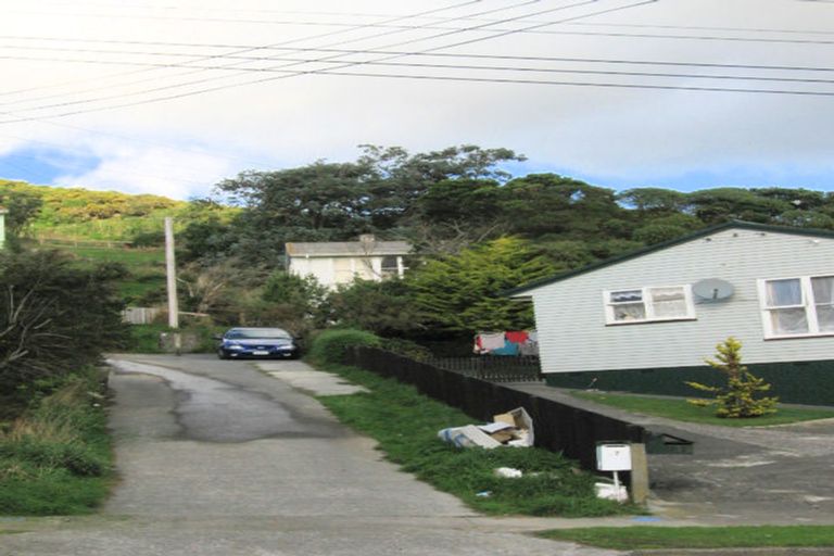 Photo of property in 37 Durham Street, Cannons Creek, Porirua, 5024