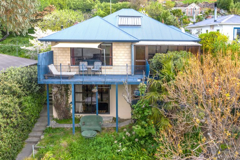 Photo of property in 125 Port Hills Road, Heathcote Valley, Christchurch, 8022