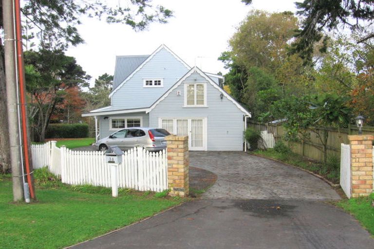 Photo of property in 1/3 Roland Road, Greenhithe, Auckland, 0632