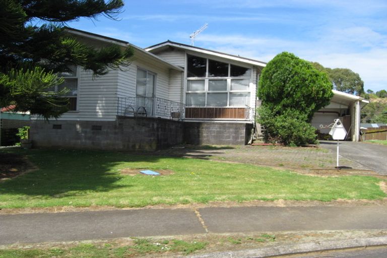 Photo of property in 10 Dunstall Place, Mangere Bridge, Auckland, 2022