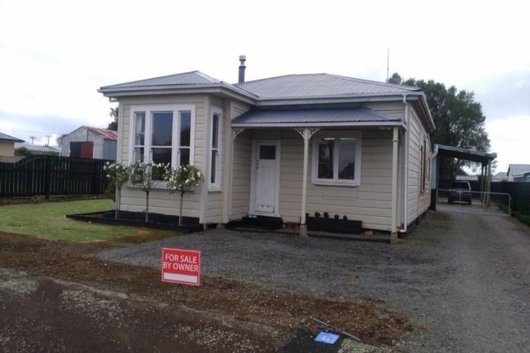 Photo of property in 13 Dublin Street, Dannevirke, 4930