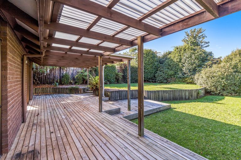 Photo of property in 4 Wharepaina Crescent, Springfield, Rotorua, 3015