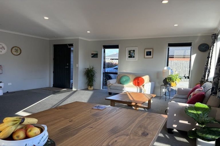Photo of property in 10 Joy Place, Rolleston, 7614