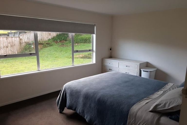 Photo of property in 21 Heaphy Street, Westown, New Plymouth, 4310