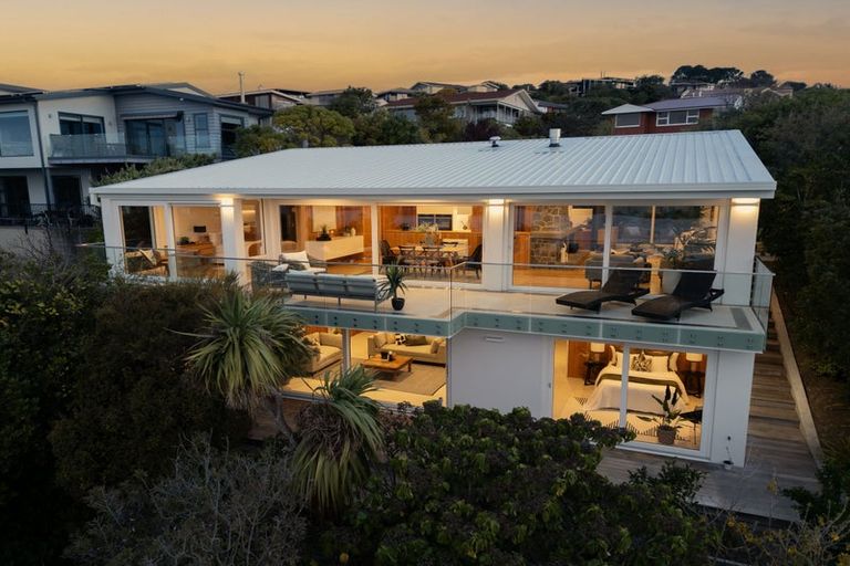 Photo of property in 7 Michael Avenue, Mount Pleasant, Christchurch, 8081