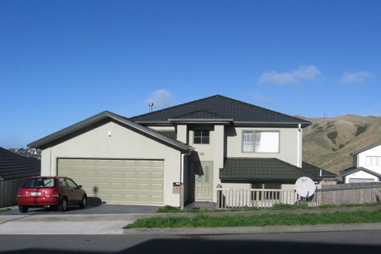 Photo of property in 3 Gifford Grove, Churton Park, Wellington, 6037