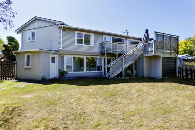 Photo of property in 37 Kotare Street, Hilltop, Taupo, 3330