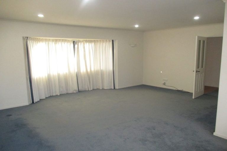 Photo of property in 23 Diomede Glade, Flagstaff, Hamilton, 3210