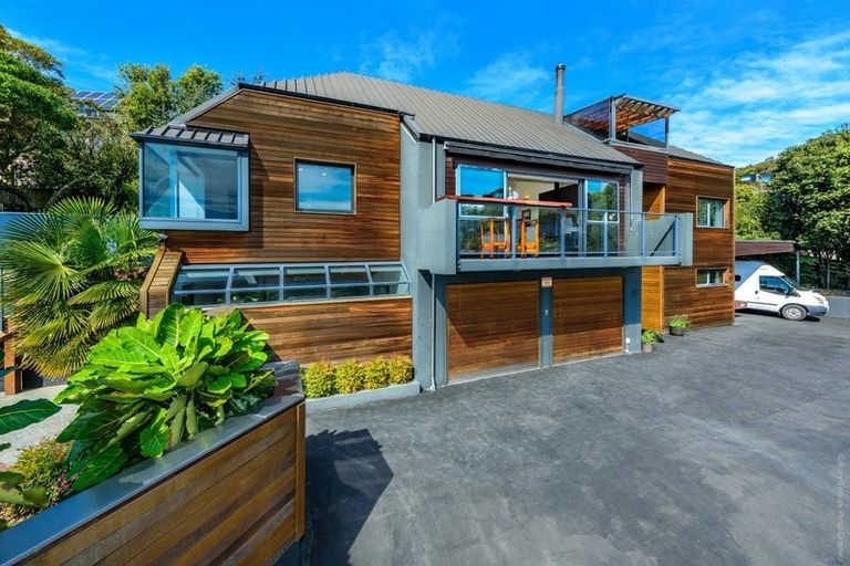 Photo of property in 11 Toledo Place, Mount Pleasant, Christchurch, 8081