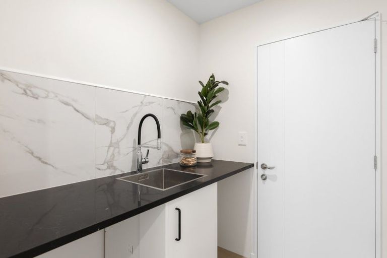 Photo of property in 61 Whitburn Avenue, Halswell, Christchurch, 8025