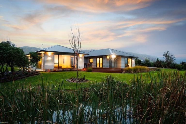 Photo of property in 67 Albert Road, Devonport, Auckland, 0624