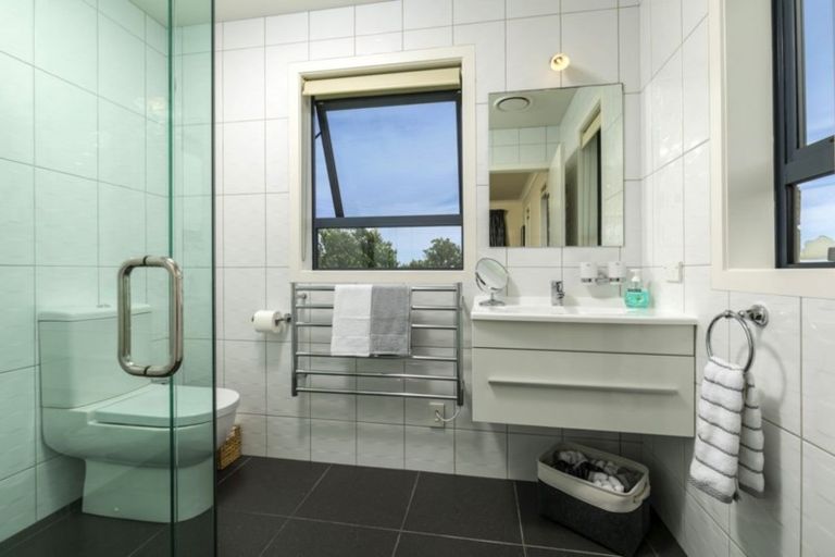 Photo of property in 113a Constable Road, Muriwai, Waimauku, 0881