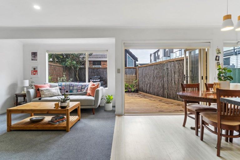 Photo of property in 2/31 Miro Street, Mount Maunganui, 3116